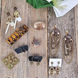 Jewelry bundle fashion and vintage pieces 9 items.